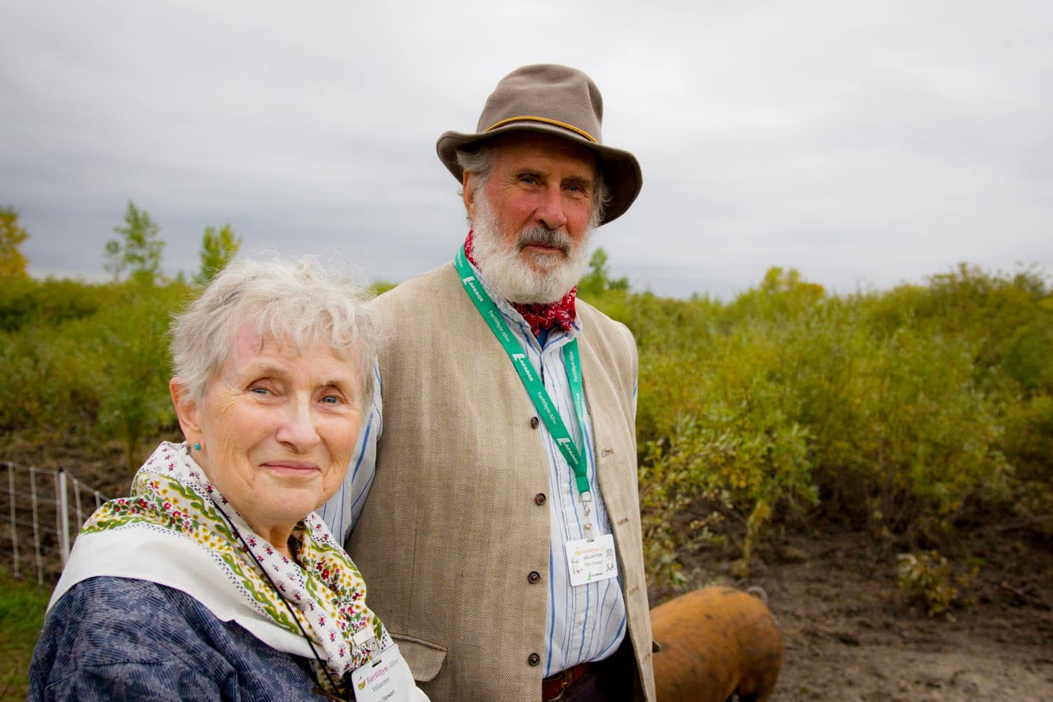 Volunteers Bob and Judy stand in pioneer clothing
